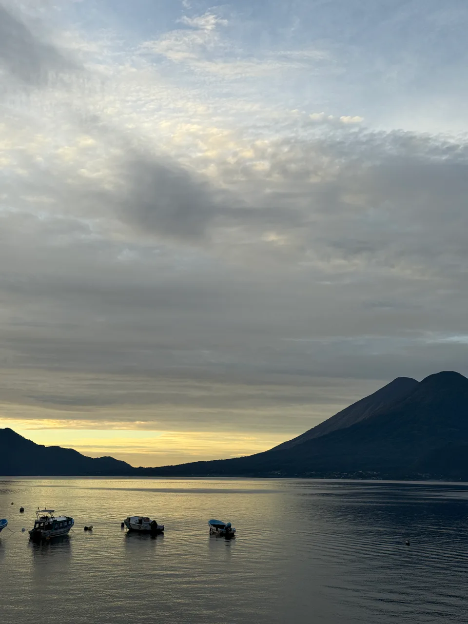 atitlan.jpg